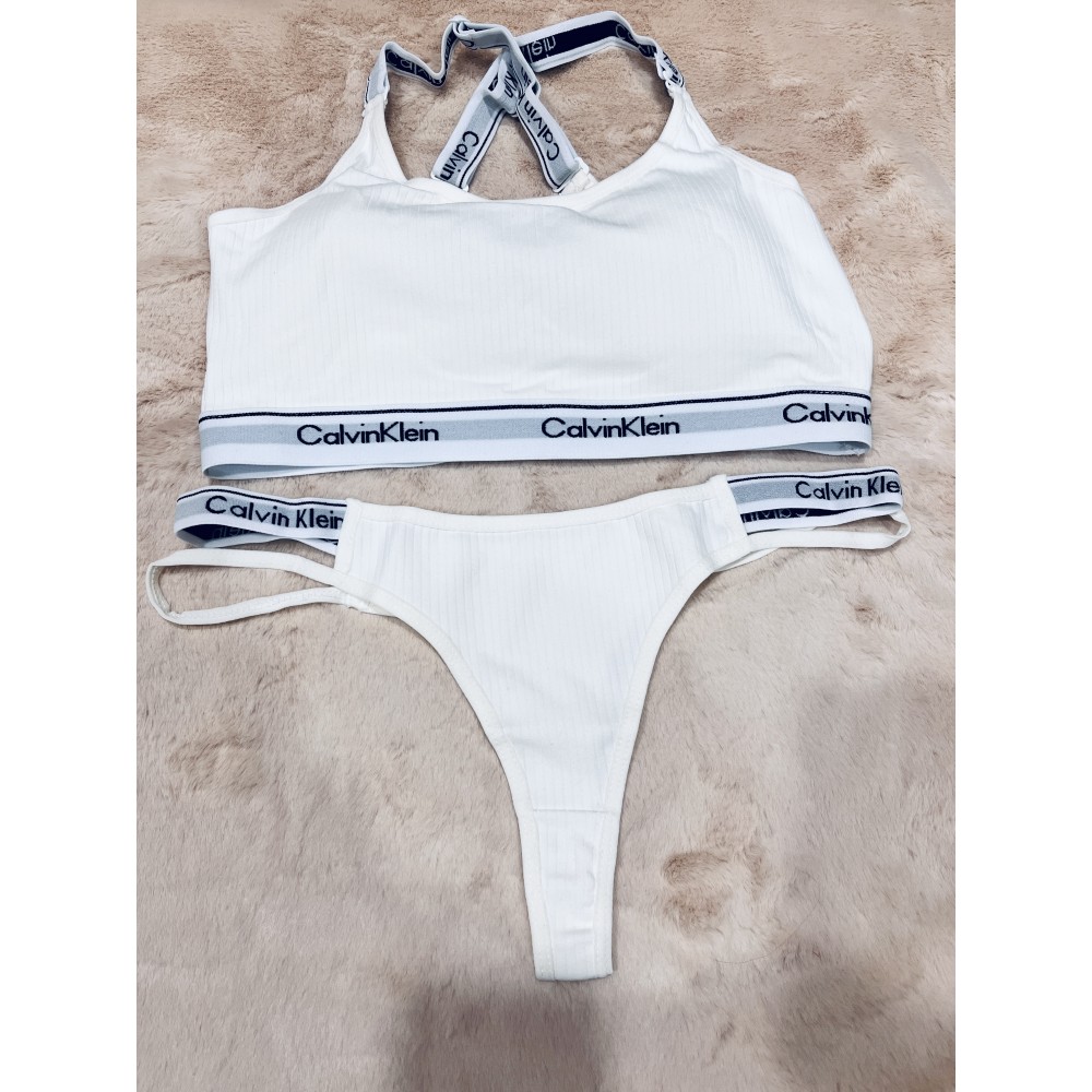 ست اسپرت نیم تنه وشورت کاپ دار نخ کبریتی پشت ضربدری برند اما