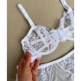 ست شورت و سوتین زیر فنر داره تور برند انوشه